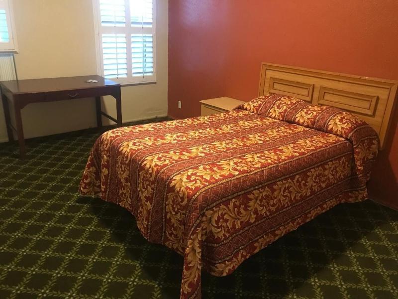 Hotel West Inn Hollywood LA - photo 15
