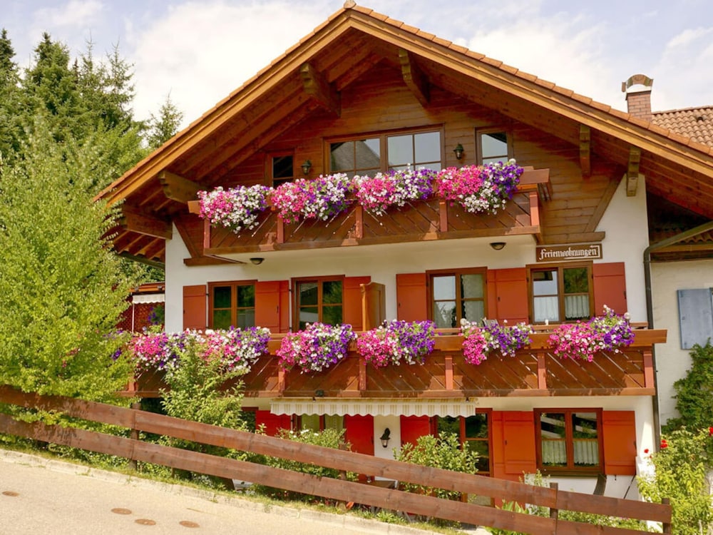 Bader Modern Retreat — hotel in Blaichach