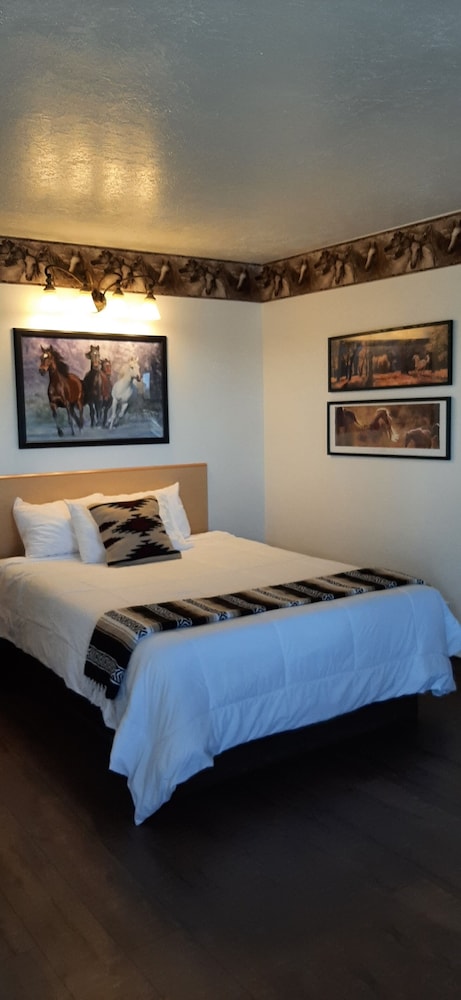 The Riverside Ranch RV Park Motel & Campground - photo 18