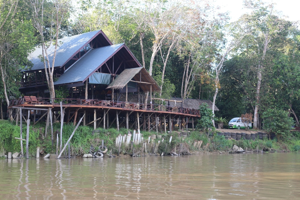 Borneo Natural Sukau Bilit Resort — hotel in Sandakan
