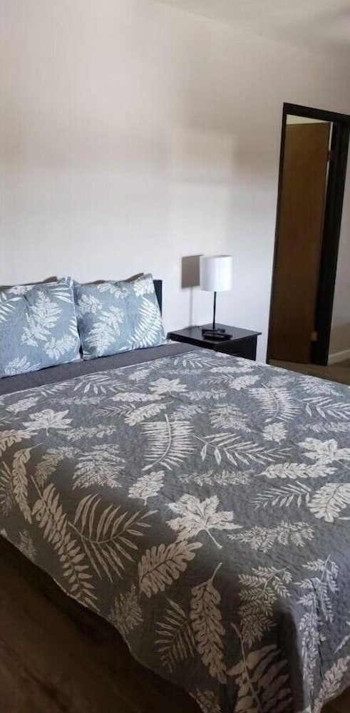 Golden Arrow Motel - photo 6