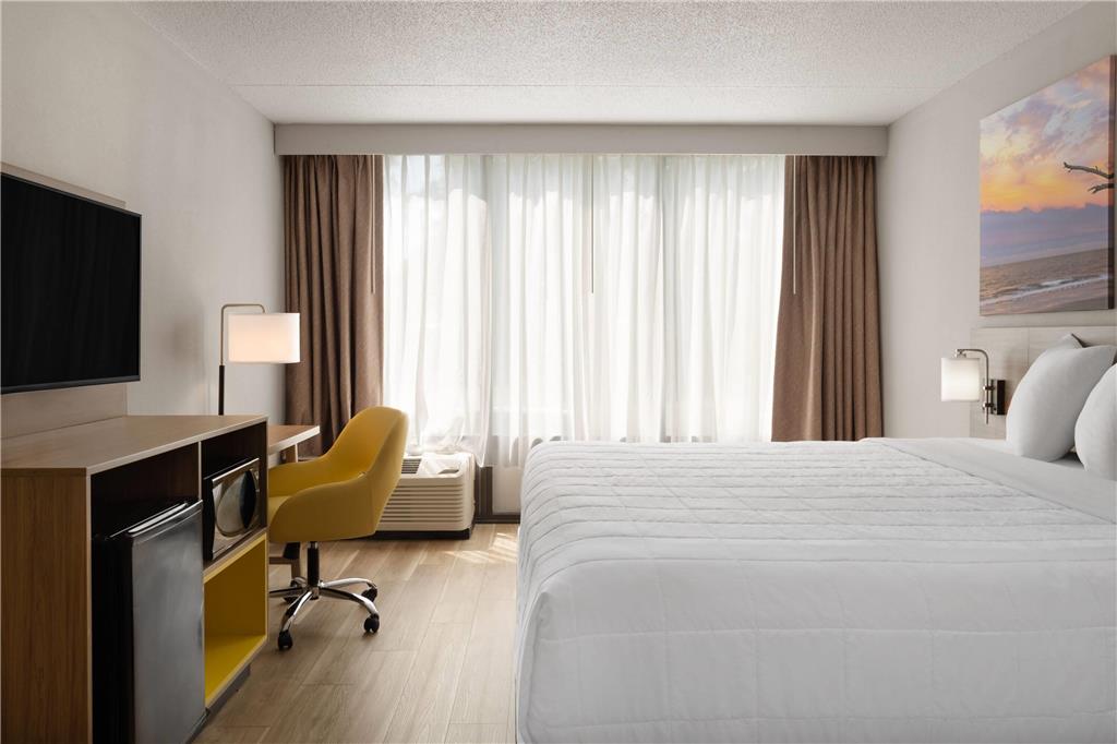 Days Hotel by Wyndham Williamsburg I 64 - photo 20