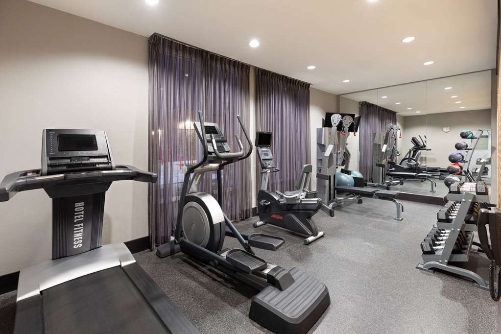 La Quinta Inn & Suites by Wyndham Rockport Fulton - photo 18