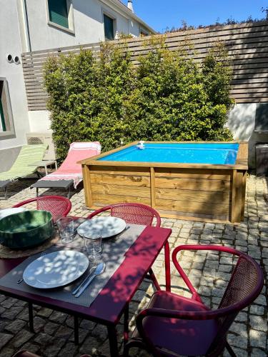 Augusto a family house with pool in the heart of Lisbon — 4-Star Luxury Hotel in Lisbon, Portugal