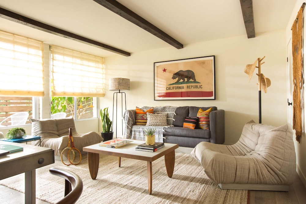 The Leta Santa Barbara Goleta Tapestry Collection by Hilton - photo 21