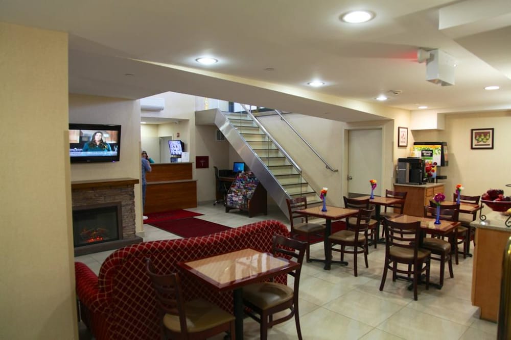 Corona Hotel - photo 22