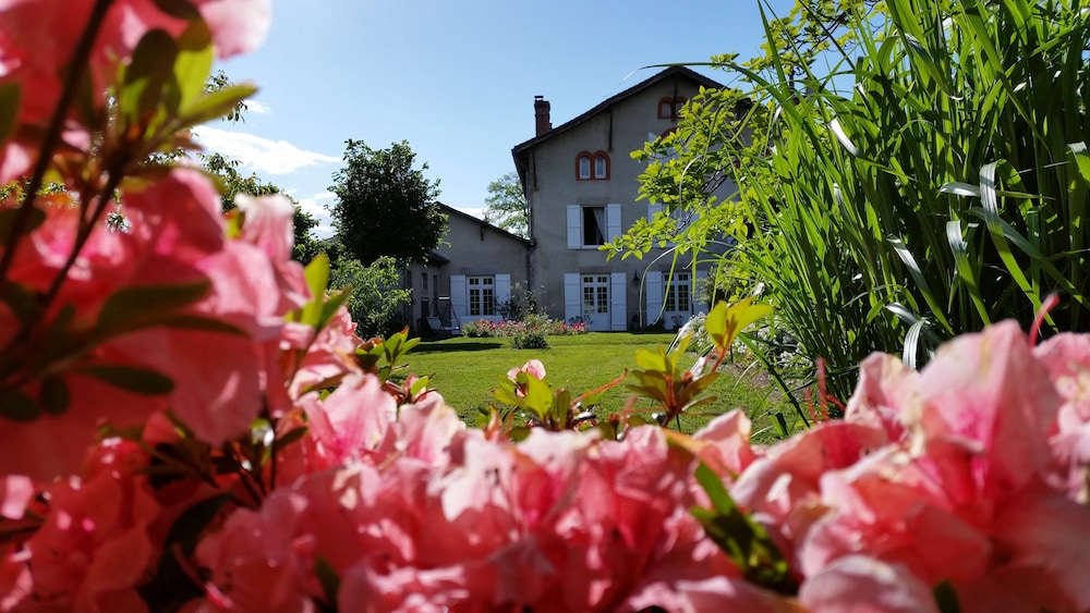 Le Clos De La Muse — Saint Junien