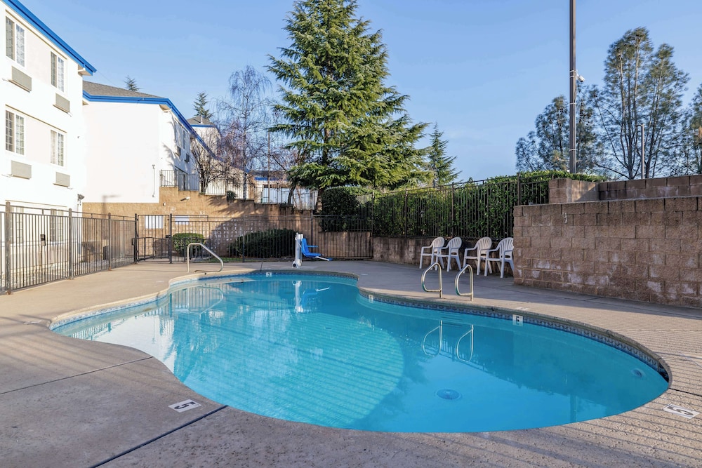 Motel 6 Auburn CA - photo 23
