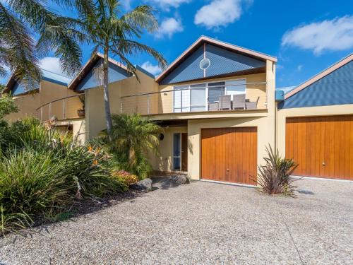 The Sails 8 - last minute hotel in Inverloch