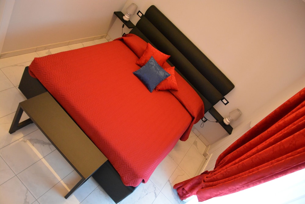 Casa della Zia Elsa — 4-Star Luxury Hotel in Verona, Italy