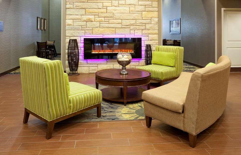 Homewood Suites by Hilton Rochester Mayo Clinic Area Saint Marys - photo 2