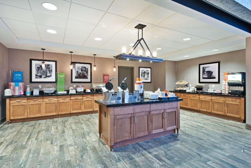 Hampton Inn & Suites North Huntingdon Irwin - photo 136