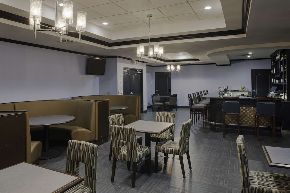 Hilton Garden Inn Jonesboro - photo 41