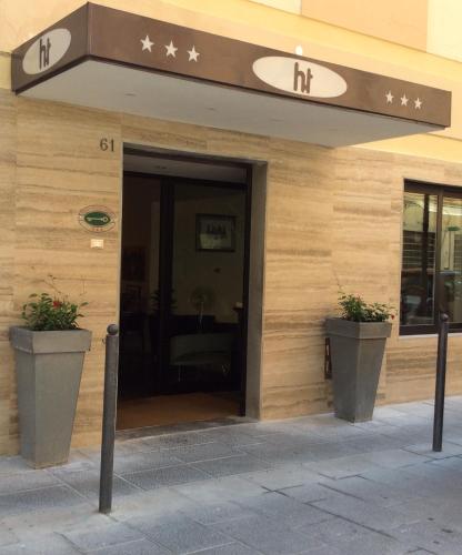 Hotel Touring — hotel in Livorno