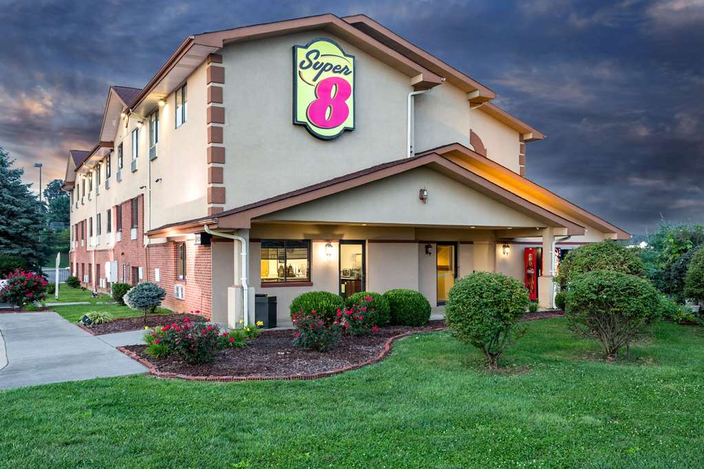 Super 8 by Wyndham Abingdon VA - photo 3
