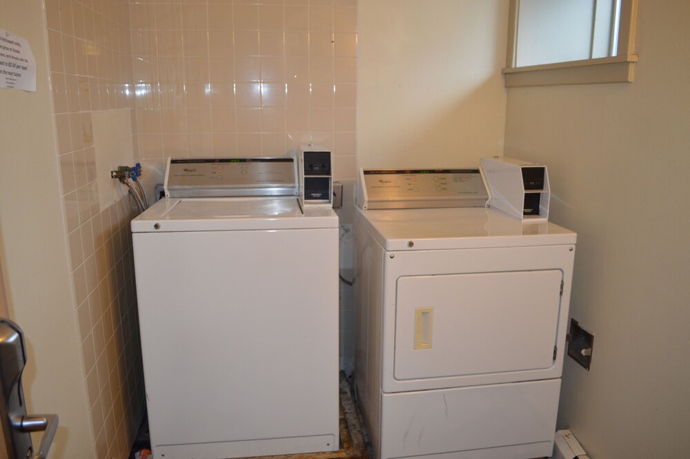 Chelsea Inn Hotel - photo 25