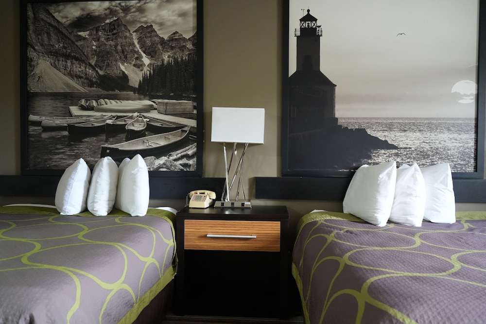 Watseka 24 Inn & Suites - photo 25