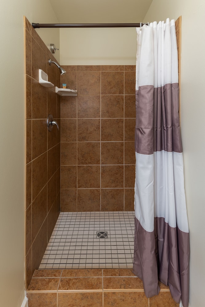 Arnold Meadowmont Lodge - photo 13