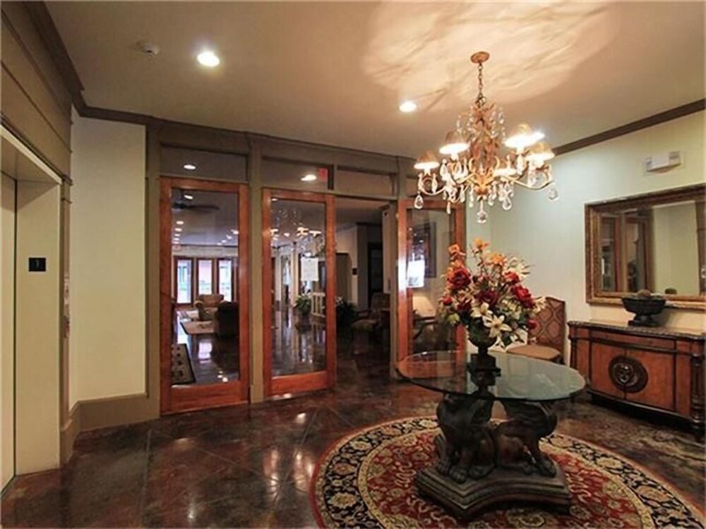 2400 McCue By Sterling Suites - featured photo