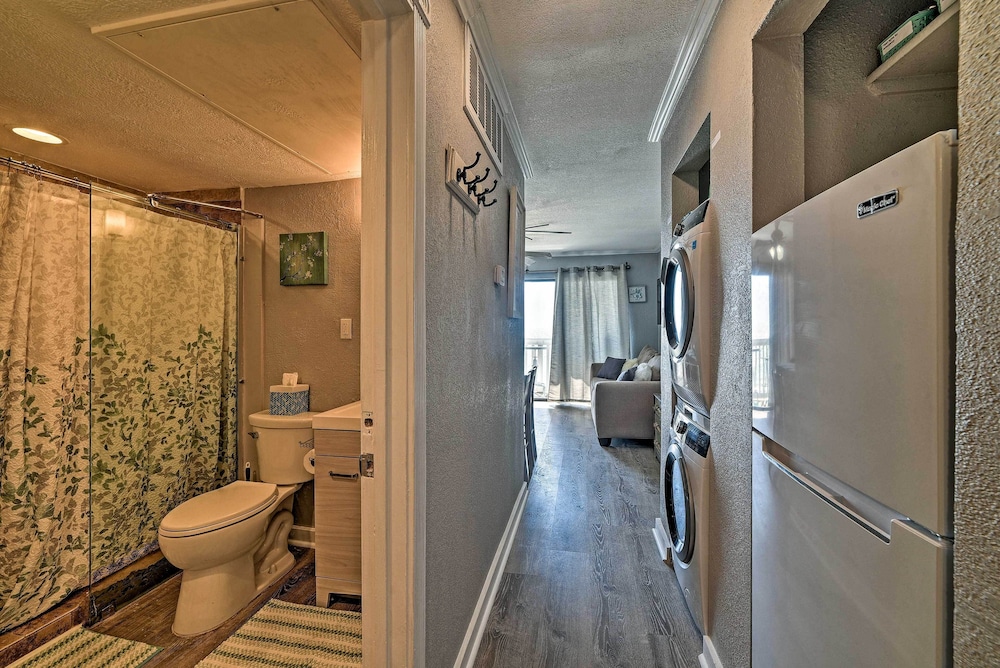 Oceanfront Corpus Christi Condo: Resort Perks - photo 18