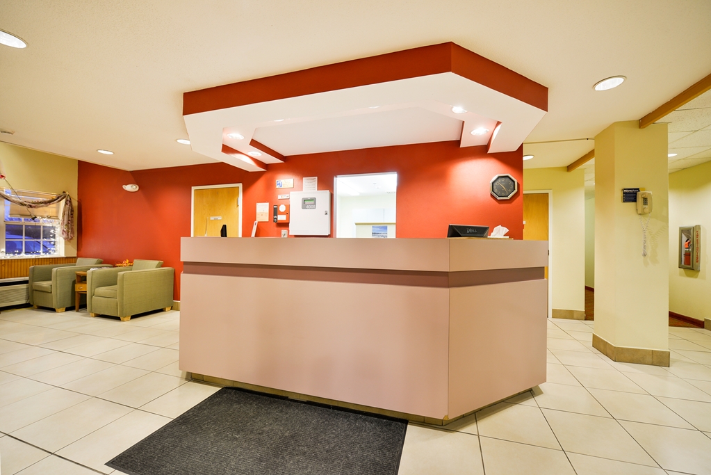 Americas Best Value Inn East Syracuse - photo 6