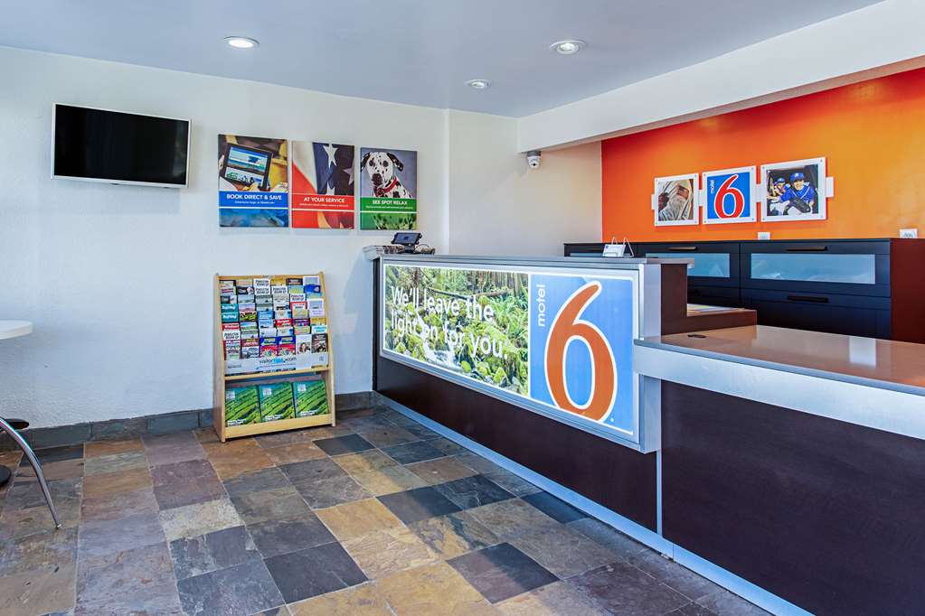 Motel6 Pendleton OR West - photo 28