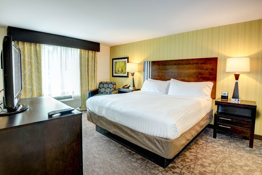Holiday Inn Express Hotel of Neptune by IHG - photo 7