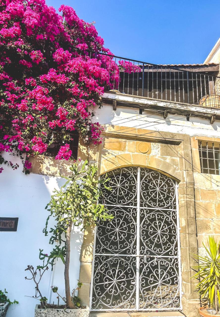 Kalavasos Square Apartments With Access to Shared Pool 3 Minutes Walk
