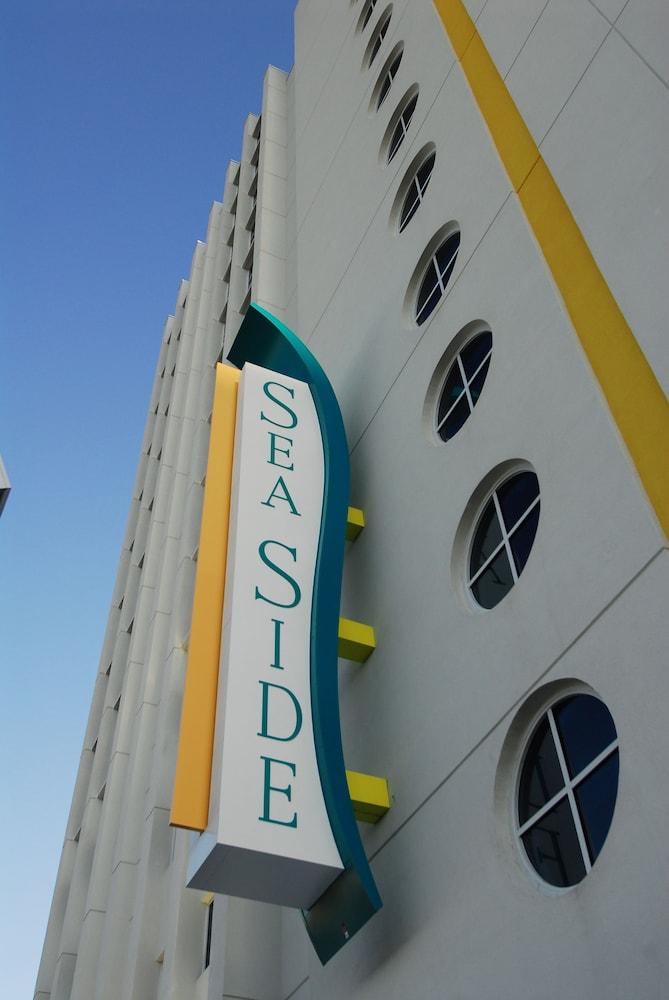 Seaside Resort by Capital Vacations - photo 4