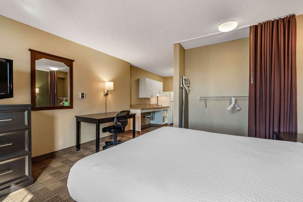 Extended Stay America Suites Sacramento West Sacramento - photo 11