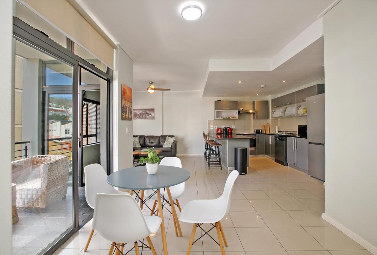 City Explorer 2 bed with balcony