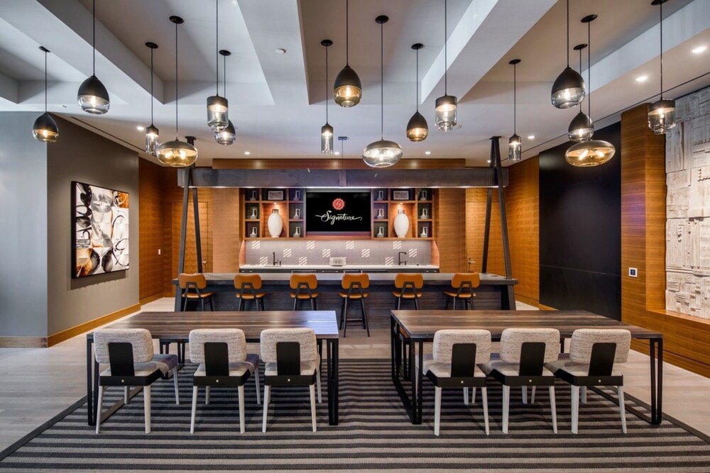 Global Luxury Suites at Reston Town Center - photo 97