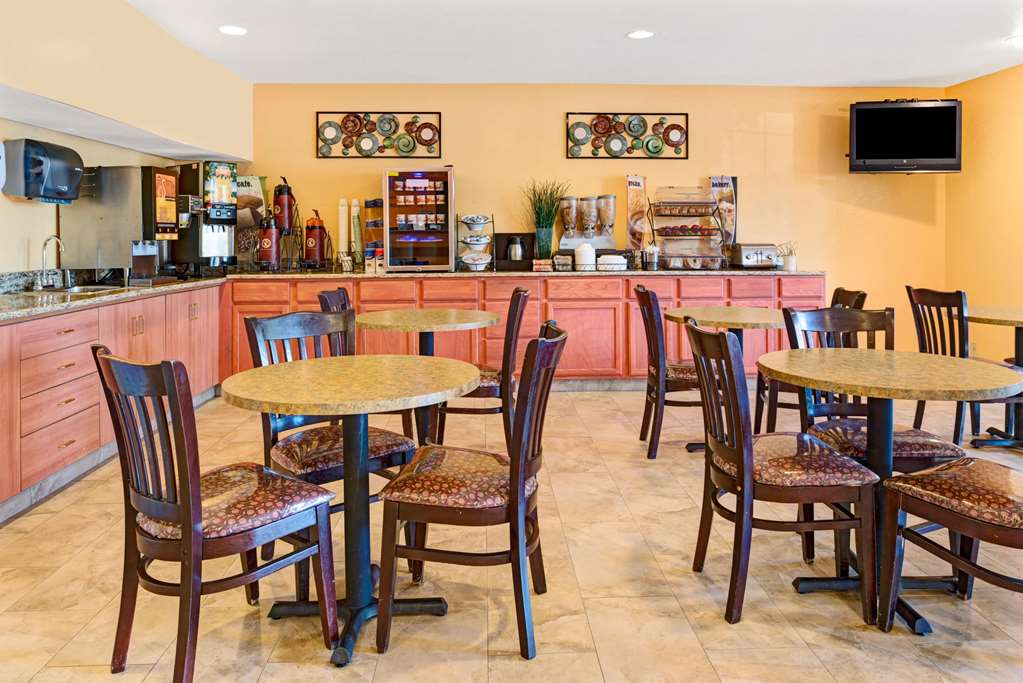 Microtel Inn & Suites by Wyndham Cordova Memphis I 40 East - photo 36