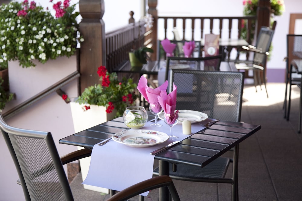 Logis Hôtel à l’Etoile d’Or in Strasbourg, France