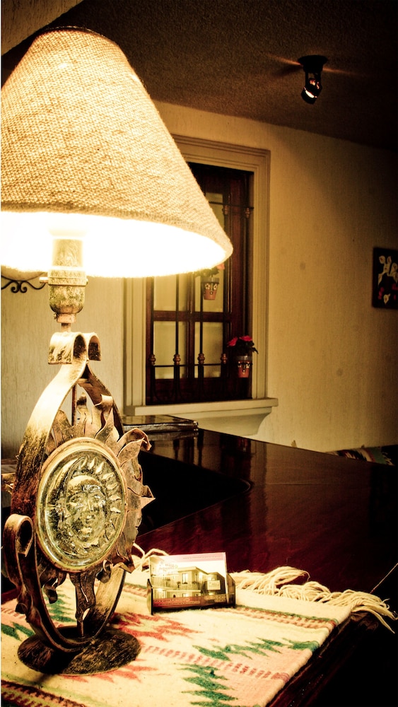 Suites Maria Antonieta — Fortin De Las Flores