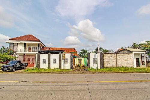 Hotel O Indah Arum in Cilacap, Indonesia