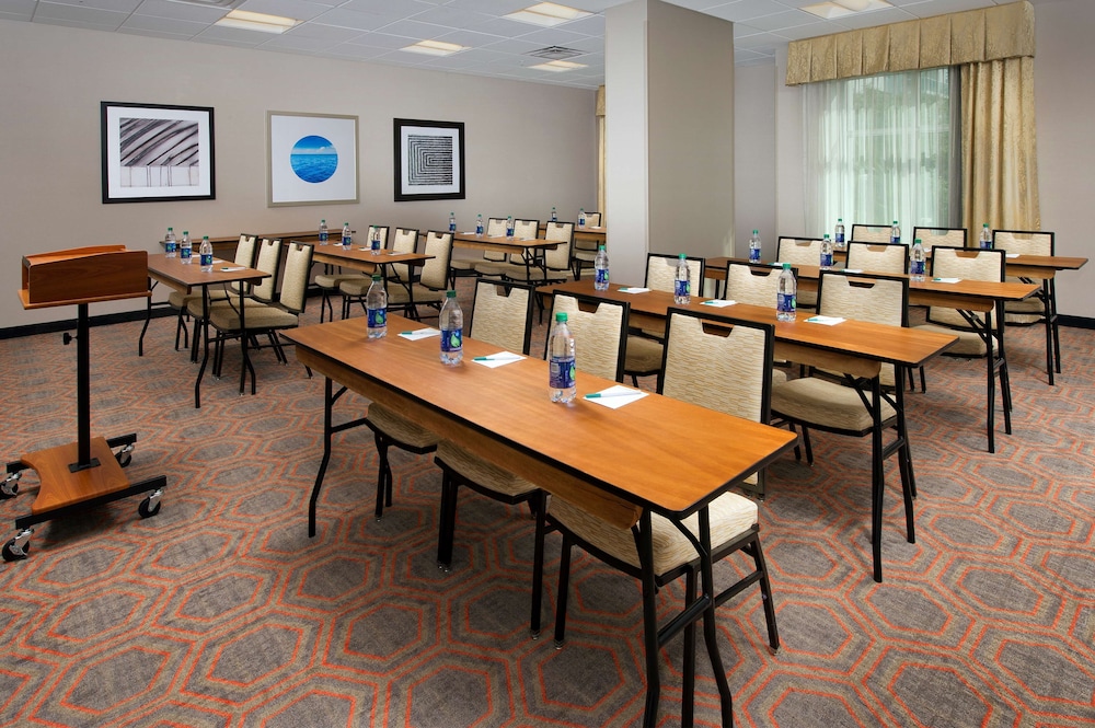 Homewood Suites by Hilton Miami Downtown Brickell - photo 34