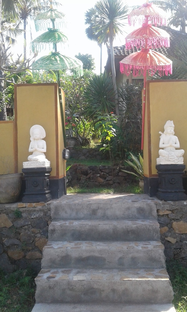 Frangipani Inn & Restaurant in Amlapura, Indonesia