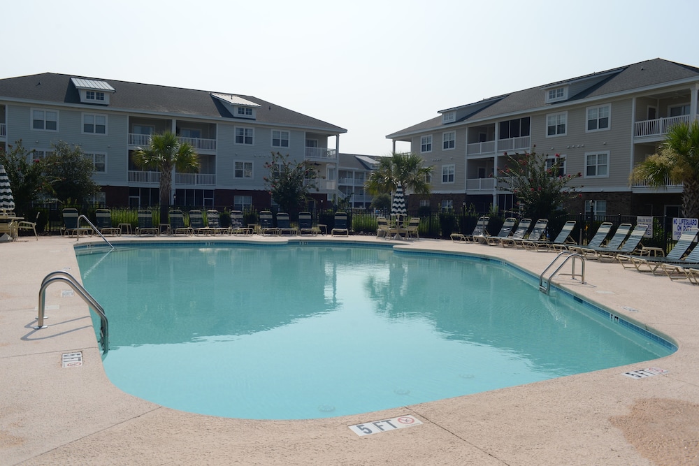 River Oaks Resort - last minute hotel in Myrtle Beach