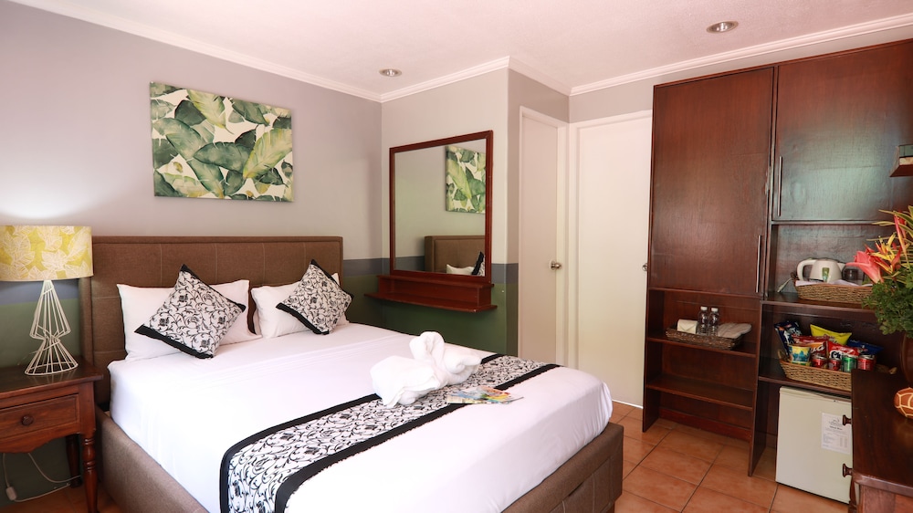 Loreland Farm Resort — Angono — photo 4