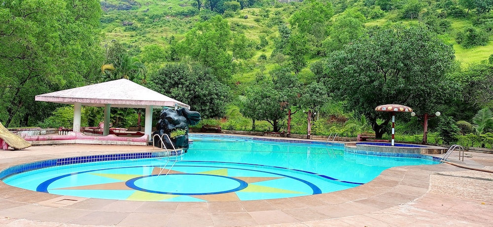 Golden Resort and Farm in Igatpuri, India