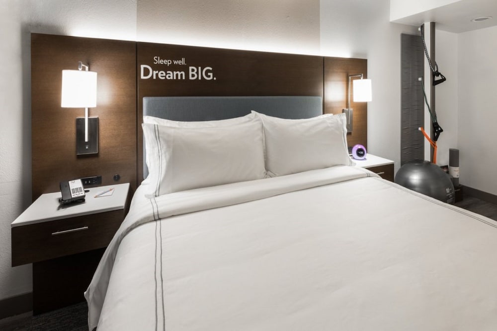 EVEN Hotel Chicago Tinley Park Conv Ctr by IHG - photo 6