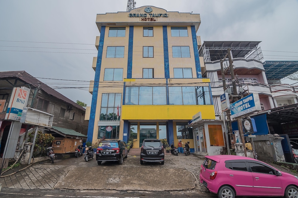 RedDoorz Syariah @ Grand Taufiq Tarakan in Tarakan, Indonesia
