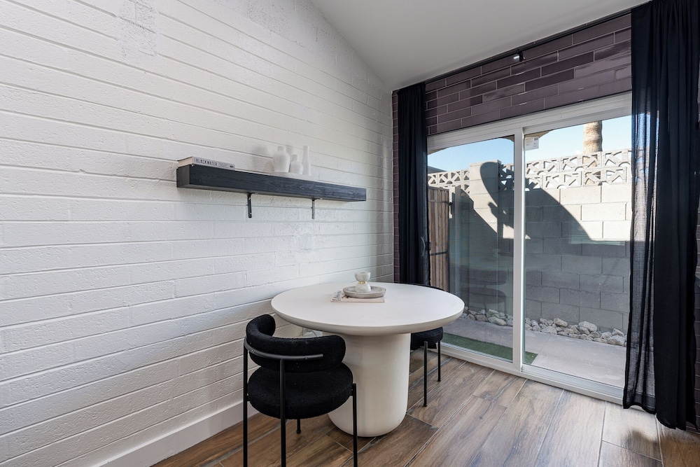 Ash & Ko Boutique Lodging - photo 28
