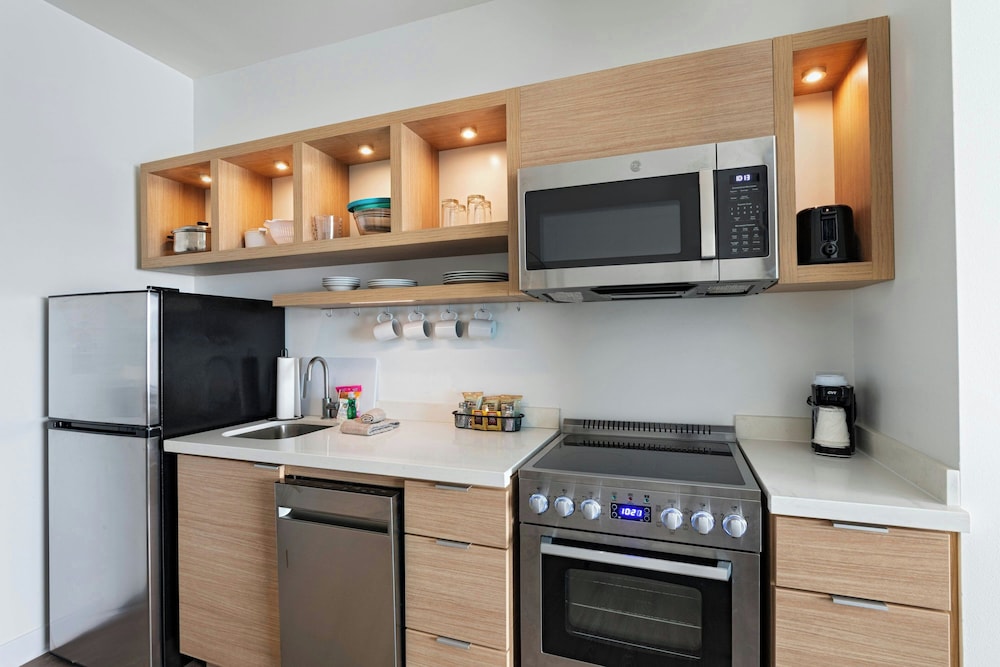 TownePlace Suites by Marriott Houston Tomball - photo 4
