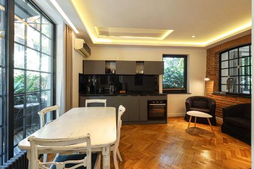Charming Little Brick House in Tbilisi By Wehost