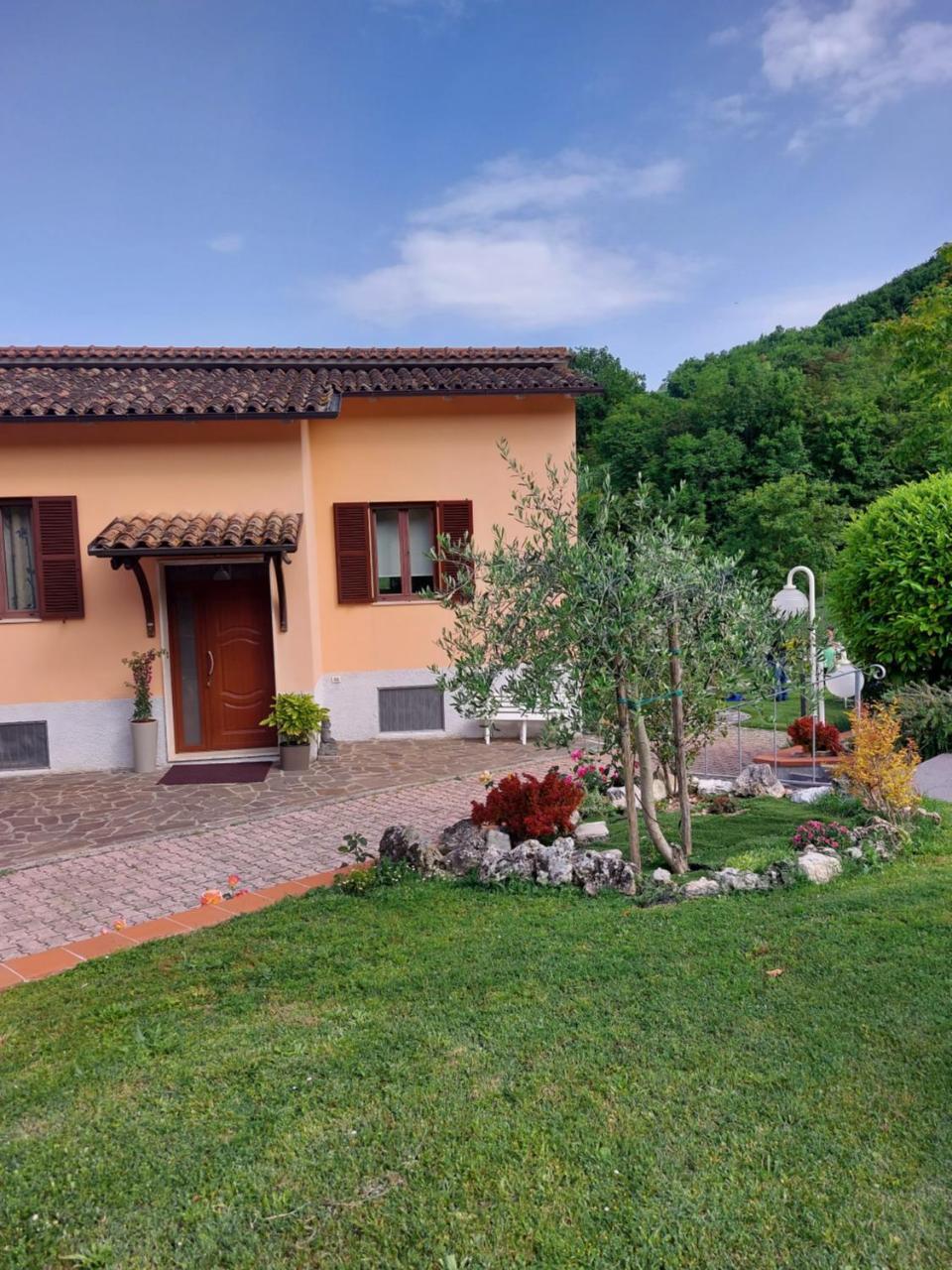 A Casa di Cri — 4-Star Luxury Hotel in Fabriano, Italy