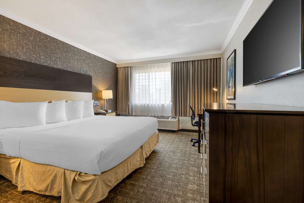 Best Western Los Angeles Worldport Hotel - photo 11