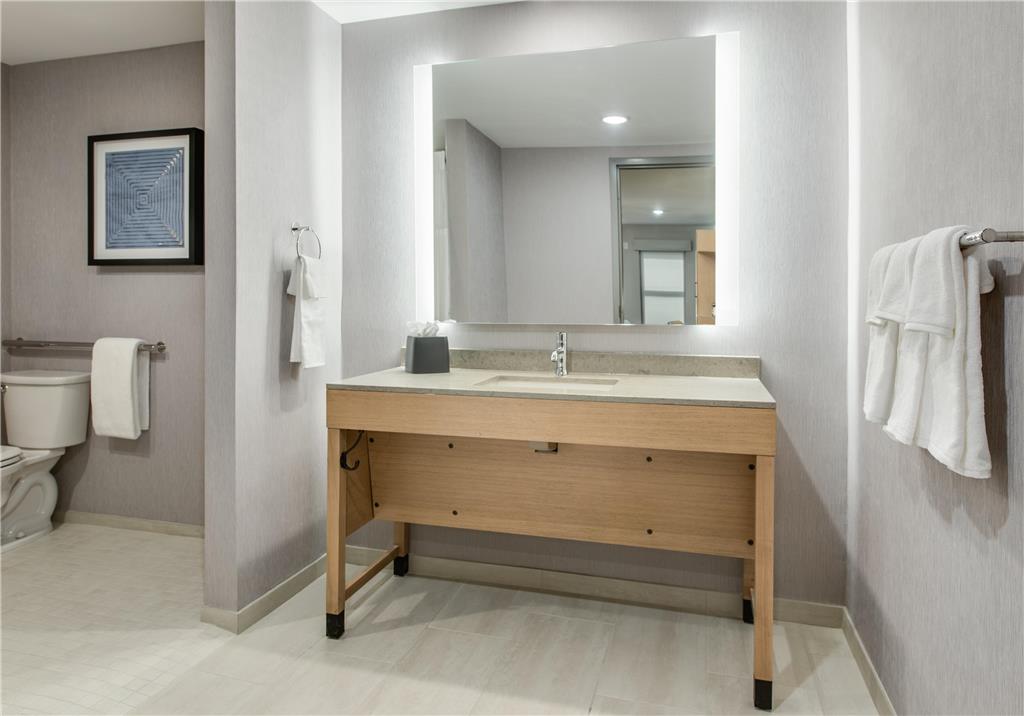 Hyatt Place Newark Main Street - photo 28