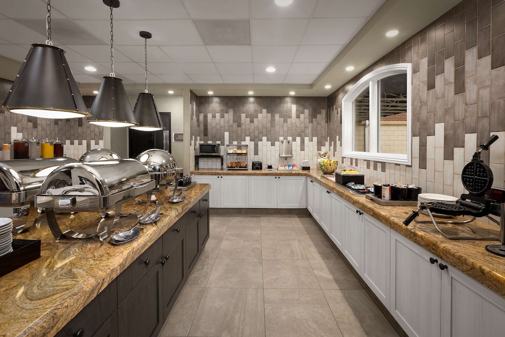 Homewood Suites by Hilton at The Waterfront - photo 54